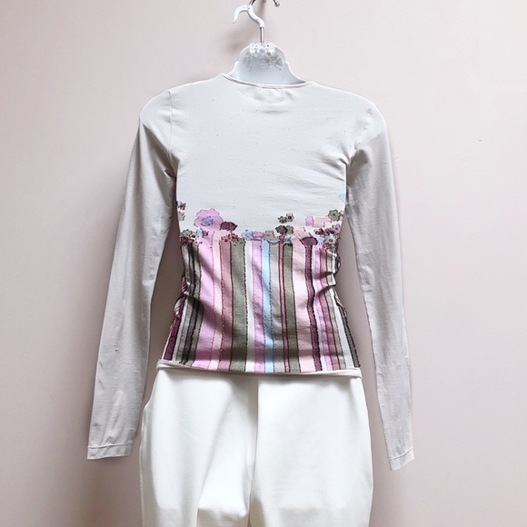 United Colors of Benetton floral top - Picture 4 of 10